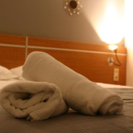Helios Hotel 普瓦捷 外观 照片