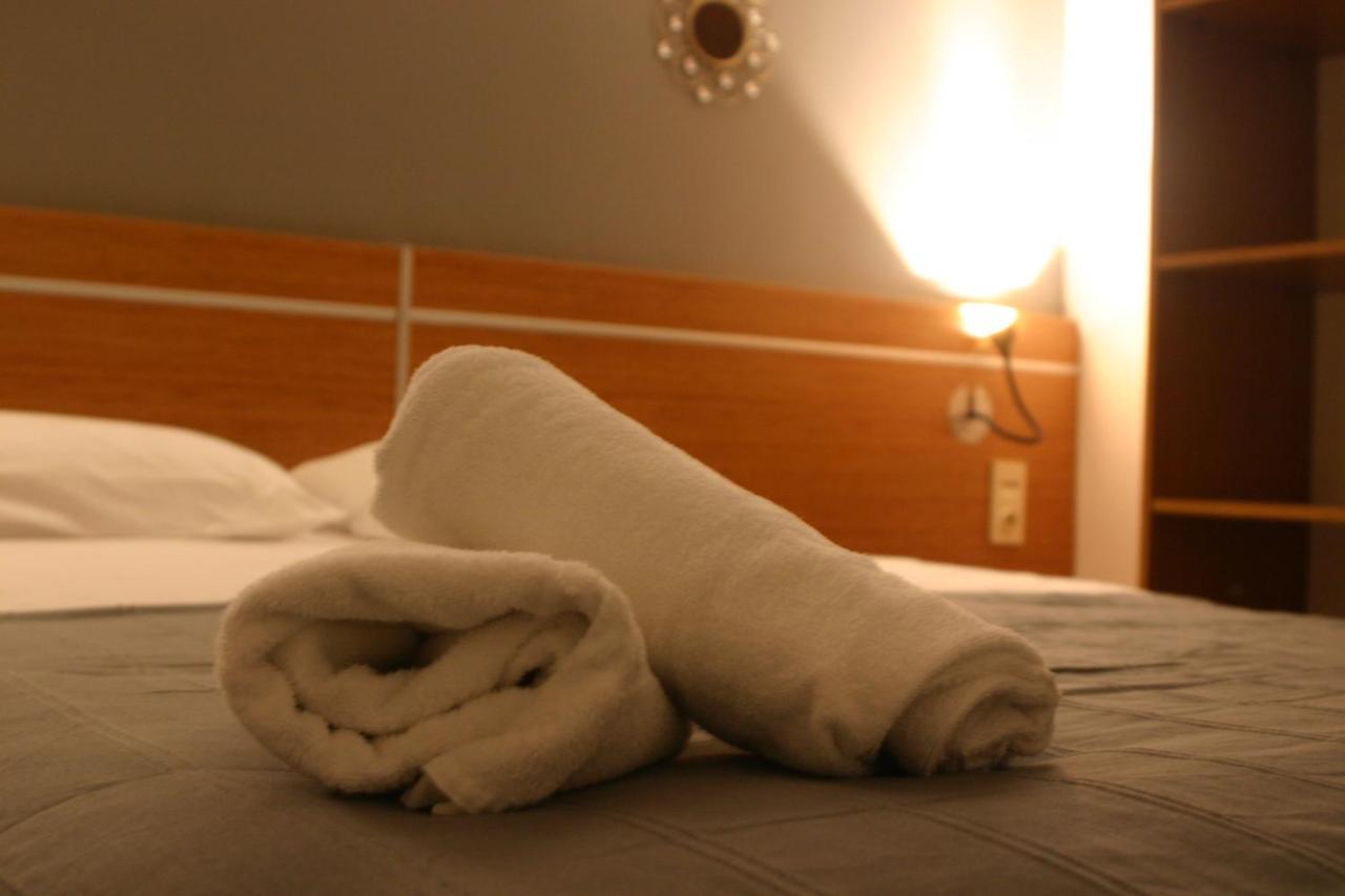 Helios Hotel 普瓦捷 外观 照片