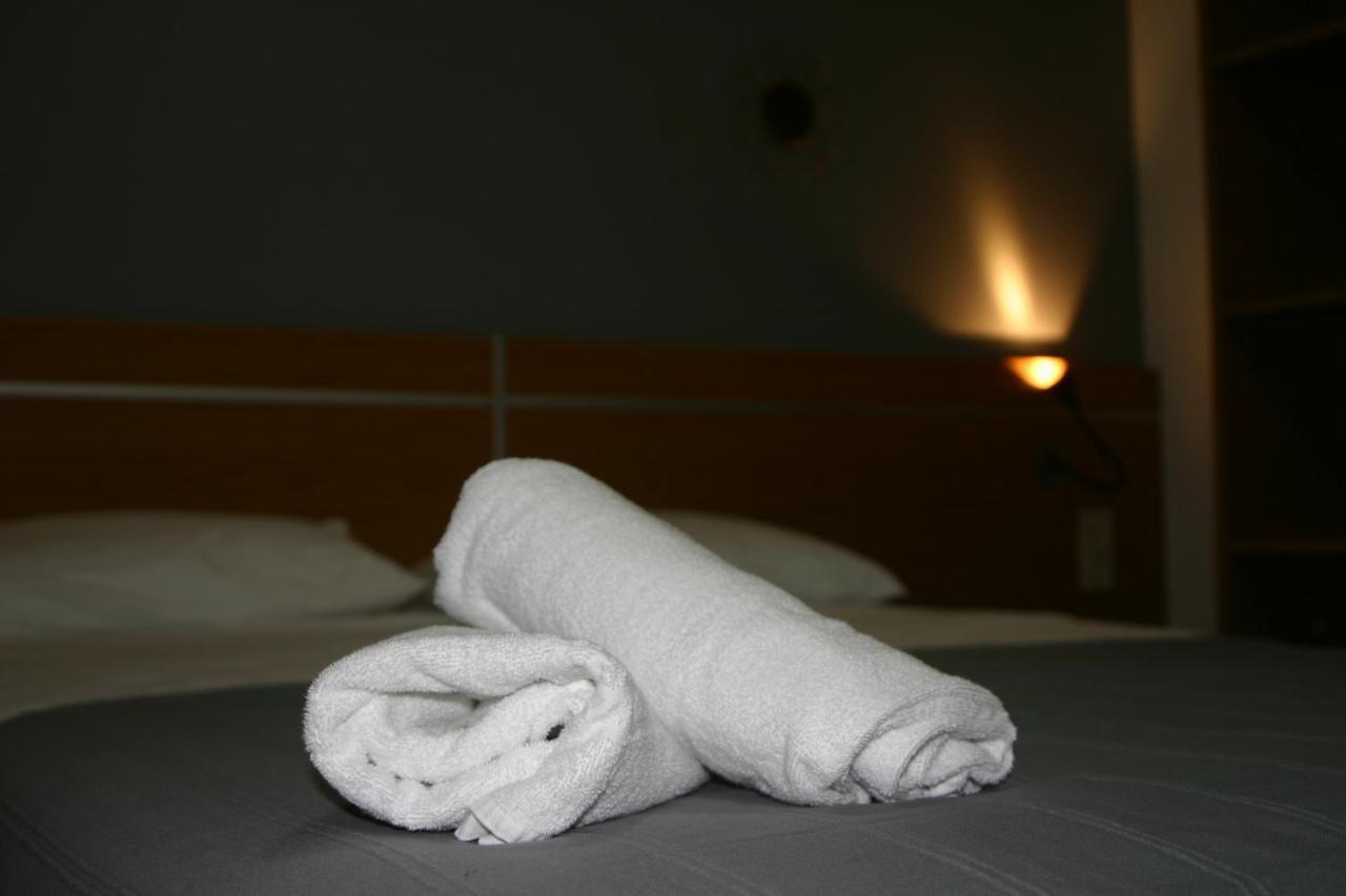 Helios Hotel 普瓦捷 外观 照片