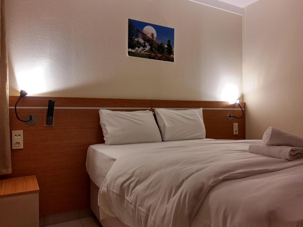 Helios Hotel 普瓦捷 外观 照片